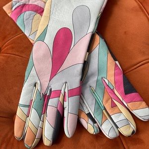 Emilio Pucci leather and cashmere lined gloves.